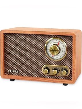 Victrola Walnut AM FM Bluetooth Radio Speaker Retro Midcentury Modern MCM Design